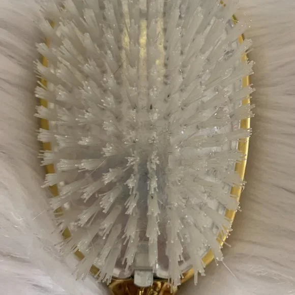 vintage gold hair brush - Picture 8 of 12